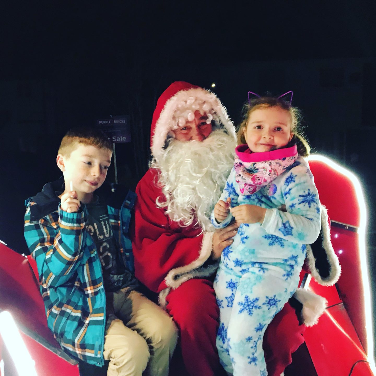#LivingArrows - Santa Seeking 50/53 (2018)