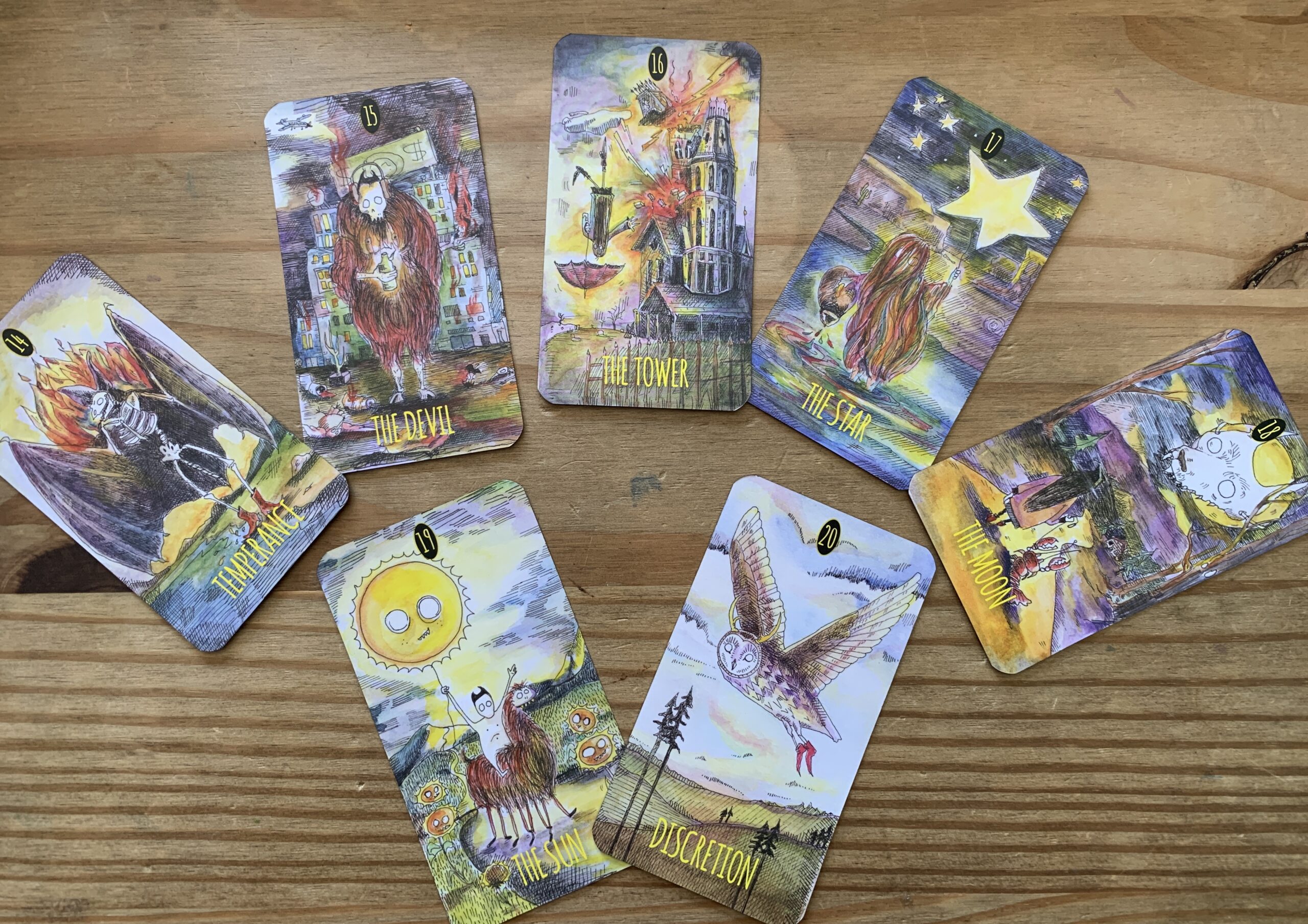 Reviewing & Reading With Monica Bodirsky's Shadowland Tarot